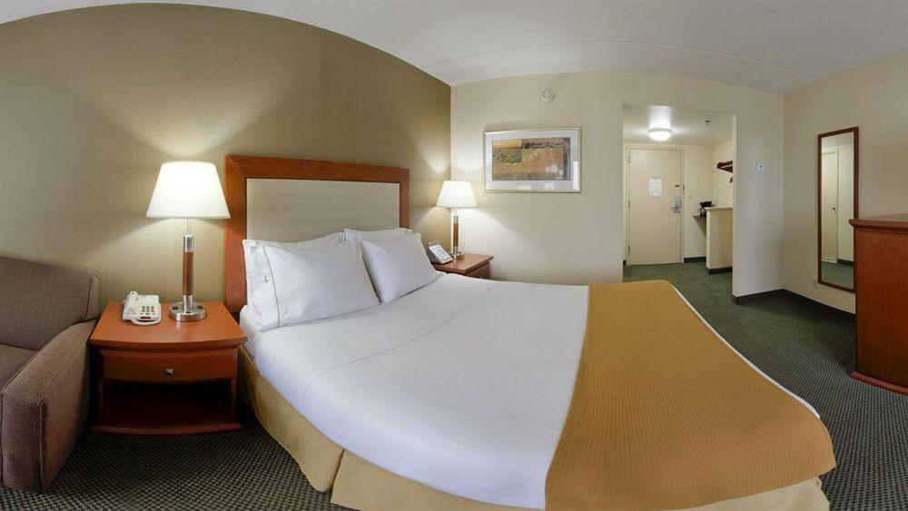 Holiday Inn Express Exton - Great Valley By Ihg Экстерьер фото
